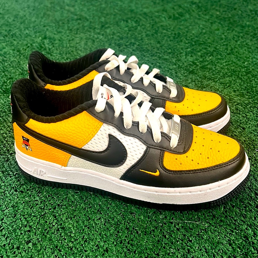 Nike Air Force 1 size 4.5y